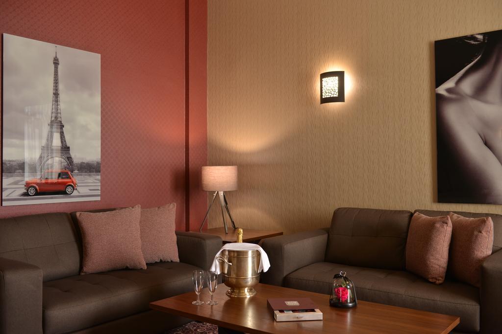 Regency Palace Hotel Джуния Экстерьер фото